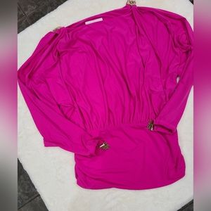 Women Boston Proper split sleeve hot pink top. Size Large